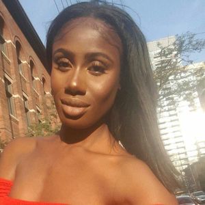 Meet your Posher, Heather